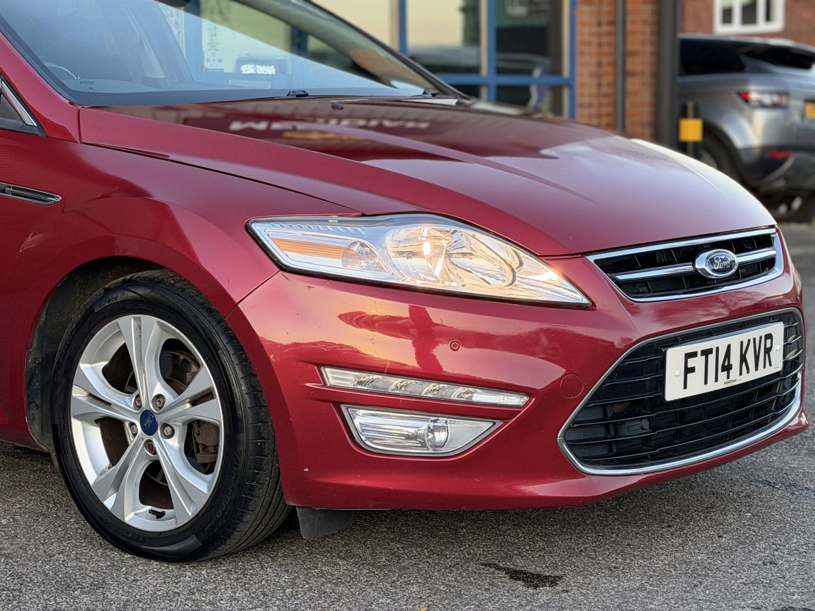 Ford Mondeo 2.0 TDCi Titanium X Business Edition Estate 5dr Diesel Powershift Euro 5 (140 ps)