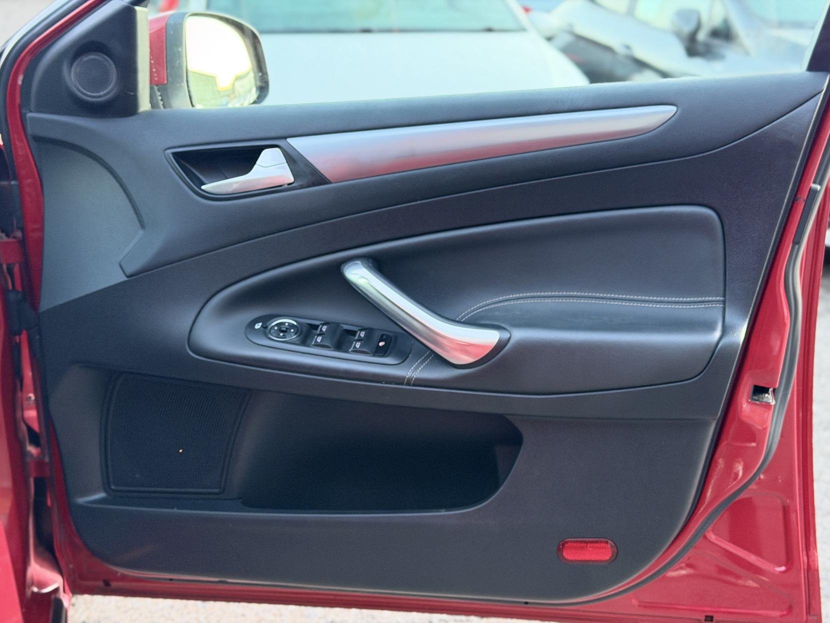 Ford Mondeo 2.0 TDCi Titanium X Business Edition Estate 5dr Diesel Powershift Euro 5 (140 ps)