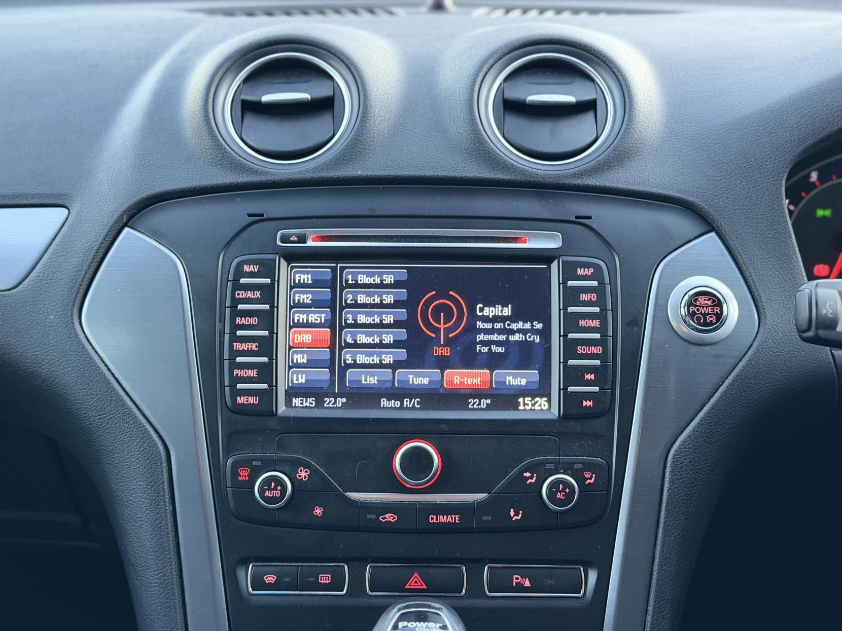 Ford Mondeo 2.0 TDCi Titanium X Business Edition Estate 5dr Diesel Powershift Euro 5 (140 ps)