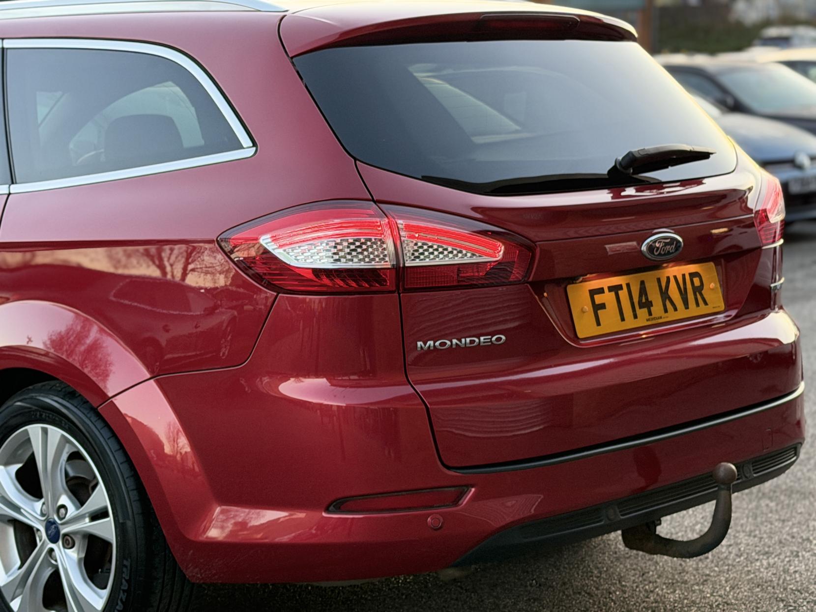 Ford Mondeo 2.0 TDCi Titanium X Business Edition Estate 5dr Diesel Powershift Euro 5 (140 ps)