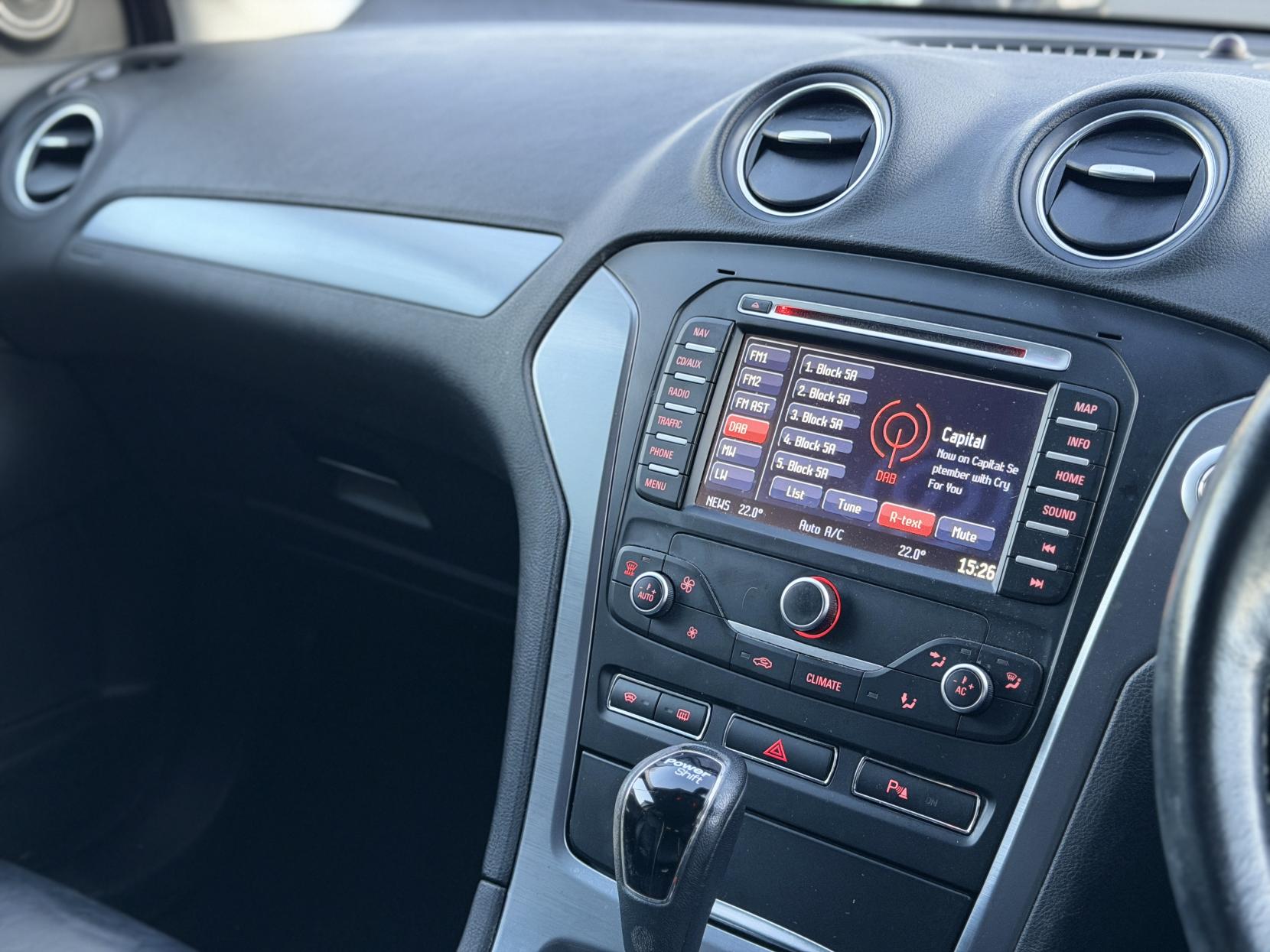 Ford Mondeo 2.0 TDCi Titanium X Business Edition Estate 5dr Diesel Powershift Euro 5 (140 ps)