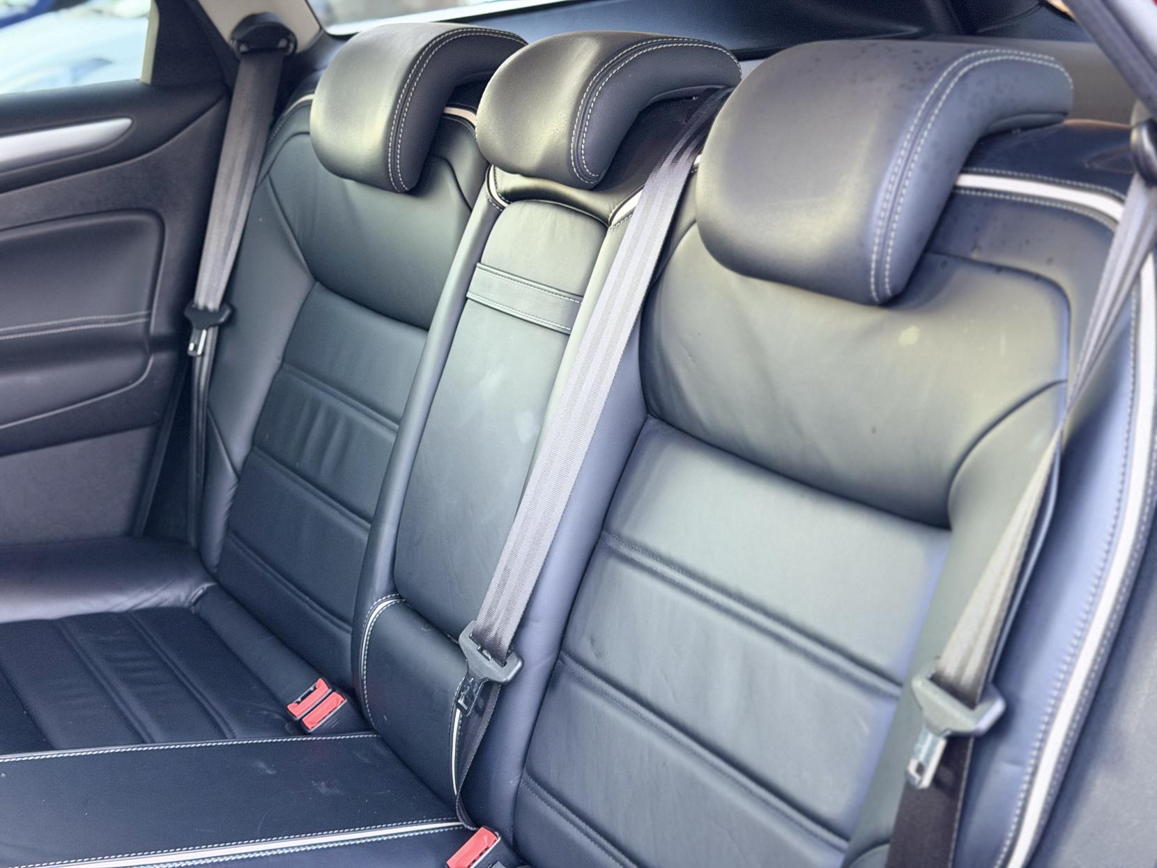 Ford Mondeo 2.0 TDCi Titanium X Business Edition Estate 5dr Diesel Powershift Euro 5 (140 ps)