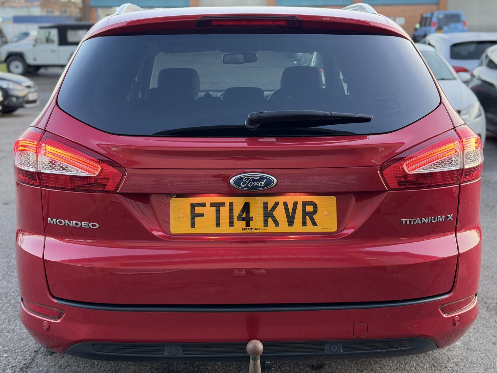 Ford Mondeo 2.0 TDCi Titanium X Business Edition Estate 5dr Diesel Powershift Euro 5 (140 ps)