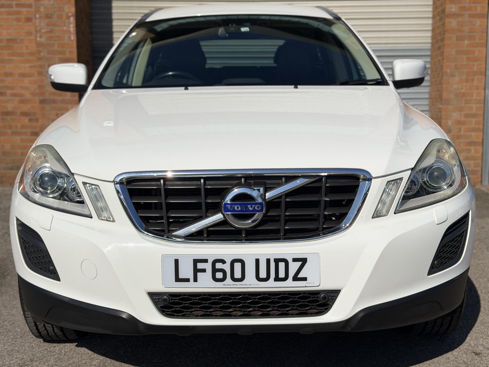 Volvo XC60 2.0 T5 SE Lux Premium SUV 5dr Petrol Powershift Euro 5 (240 ps)