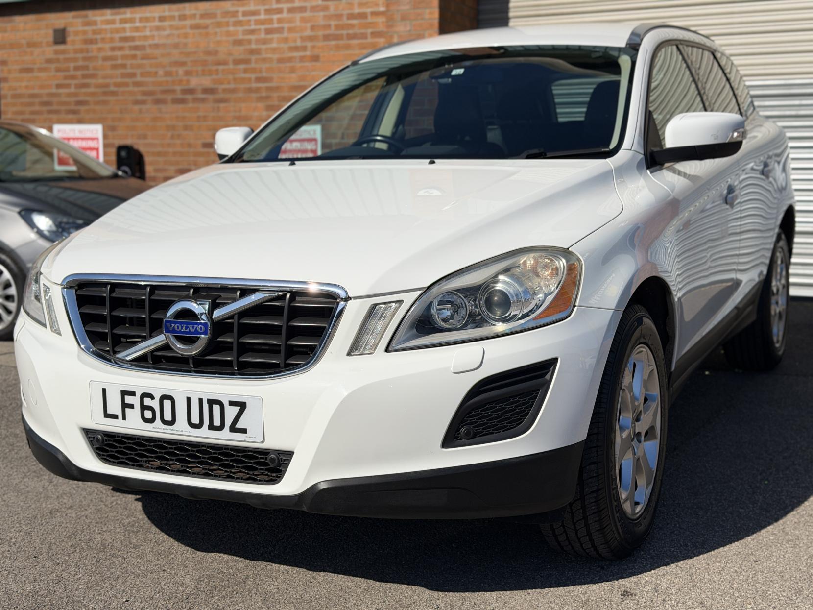 Volvo XC60 2.0 T5 SE Lux Premium SUV 5dr Petrol Powershift Euro 5 (240 ps)