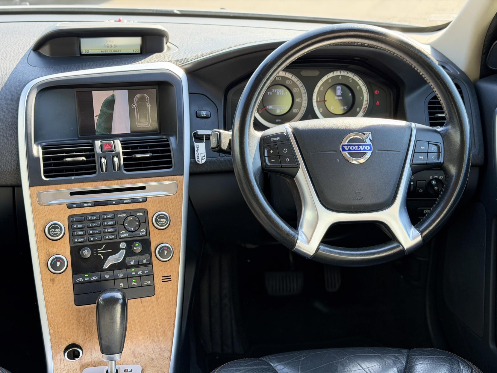 Volvo XC60 2.0 T5 SE Lux Premium SUV 5dr Petrol Powershift Euro 5 (240 ps)