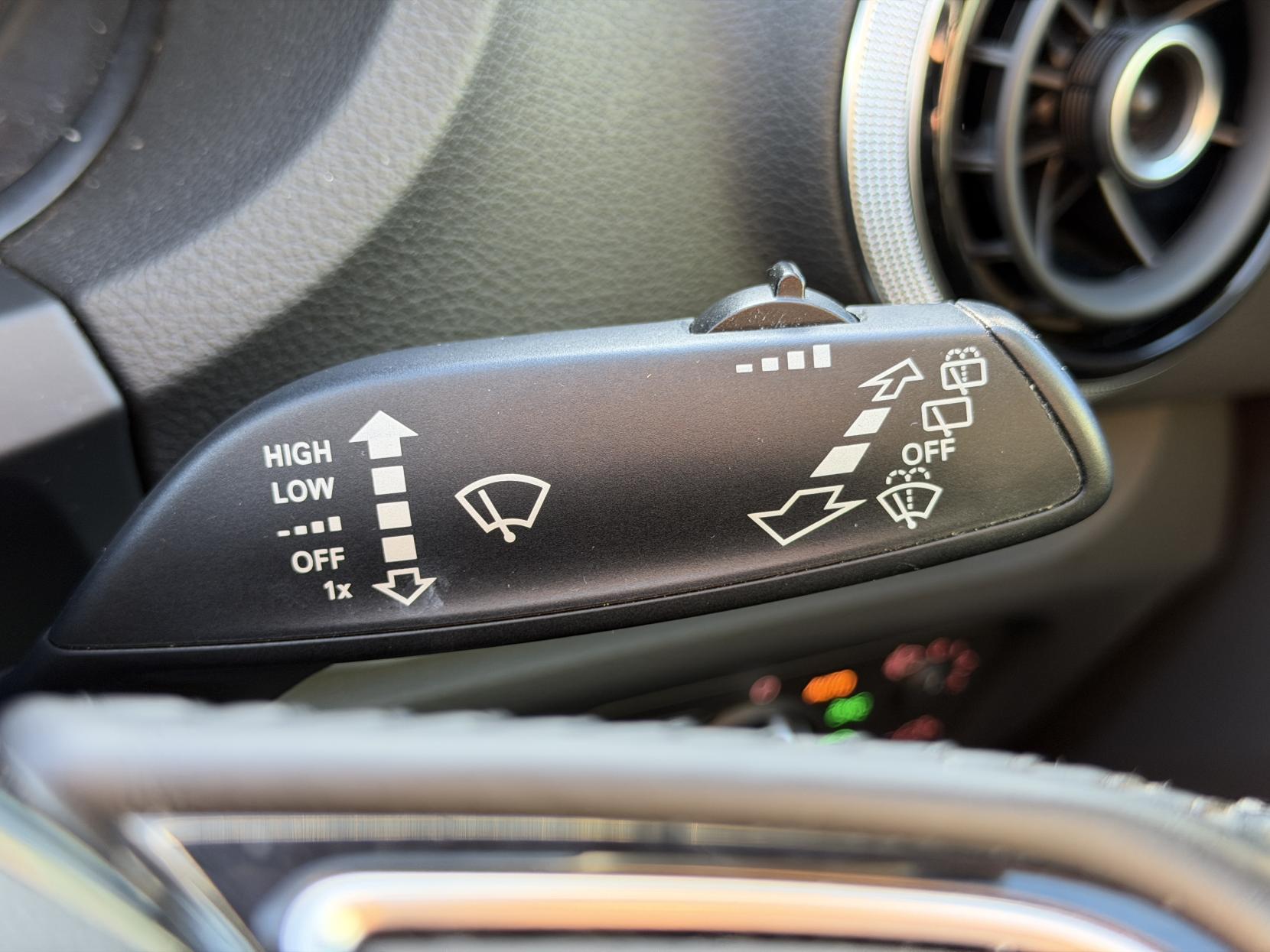 Audi A3 1.6 TDI Sport Sportback 5dr Diesel Manual Euro 5 (s/s) (105 ps)