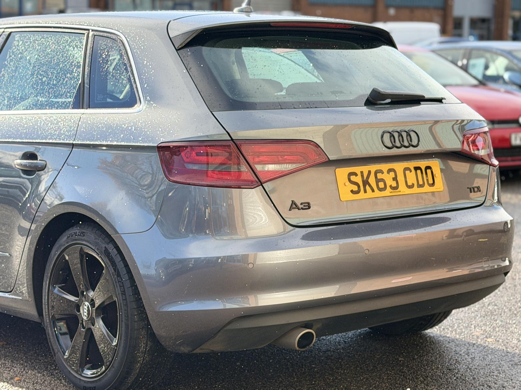 Audi A3 1.6 TDI Sport Sportback 5dr Diesel Manual Euro 5 (s/s) (105 ps)