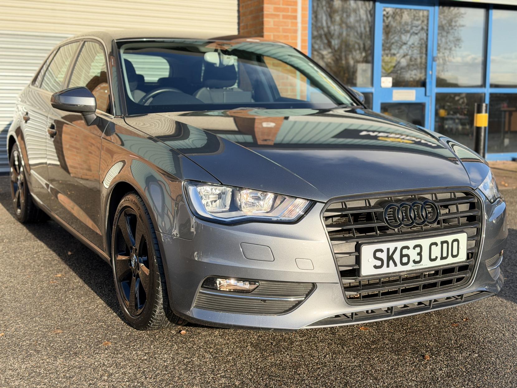 Audi A3 1.6 TDI Sport Sportback 5dr Diesel Manual Euro 5 (s/s) (105 ps)