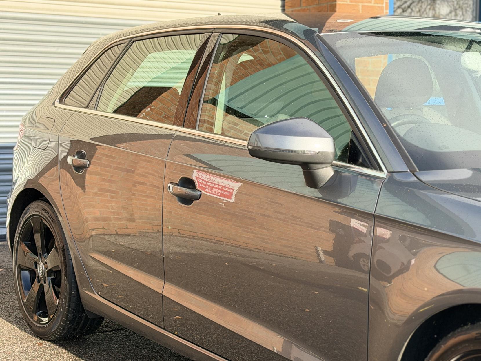 Audi A3 1.6 TDI Sport Sportback 5dr Diesel Manual Euro 5 (s/s) (105 ps)