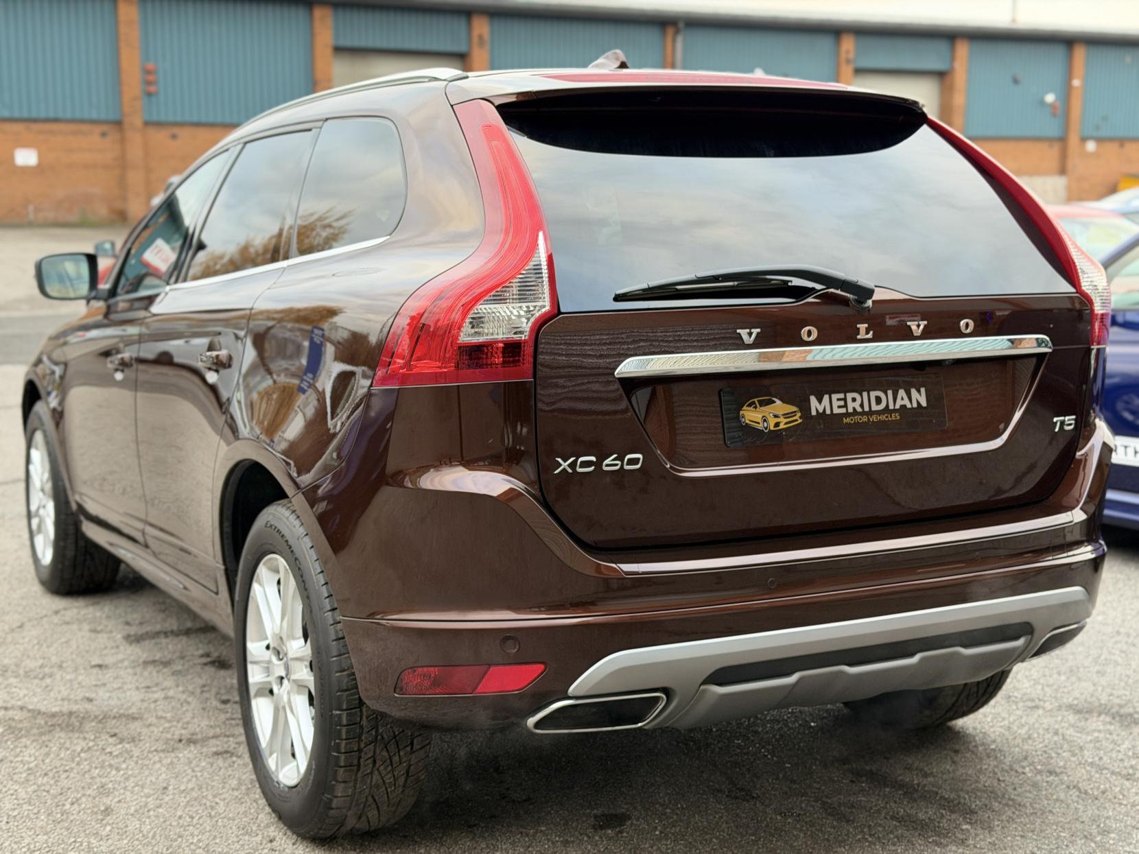 Volvo XC60 2.0 T5 SE Lux Nav SUV 5dr Petrol Auto Euro 6 (s/s) (245 ps)