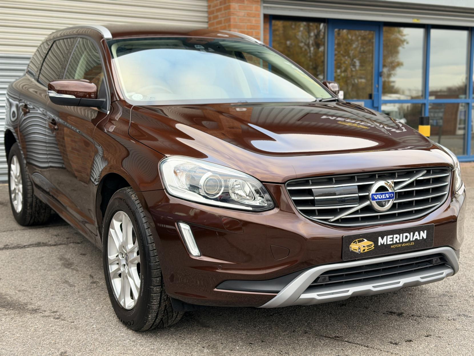 Volvo XC60 2.0 T5 SE Lux Nav SUV 5dr Petrol Auto Euro 6 (s/s) (245 ps)