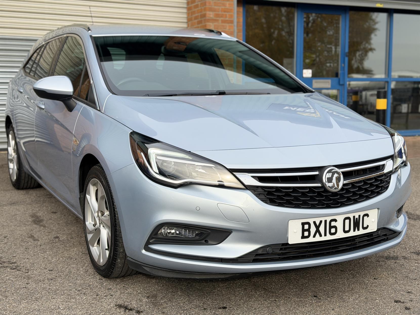 Vauxhall Astra 1.4i Turbo SRi Sports Tourer 5dr Petrol Manual Euro 6 (150 ps)