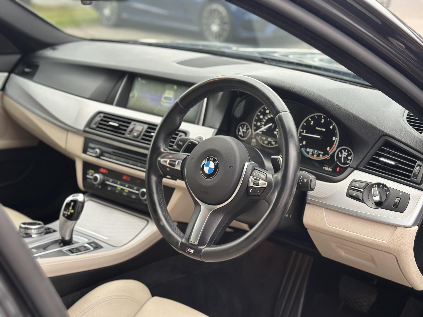 BMW 5 Series 2.0 520d M Sport Touring 5dr Diesel Auto Euro 6 (s/s) (184 ps)