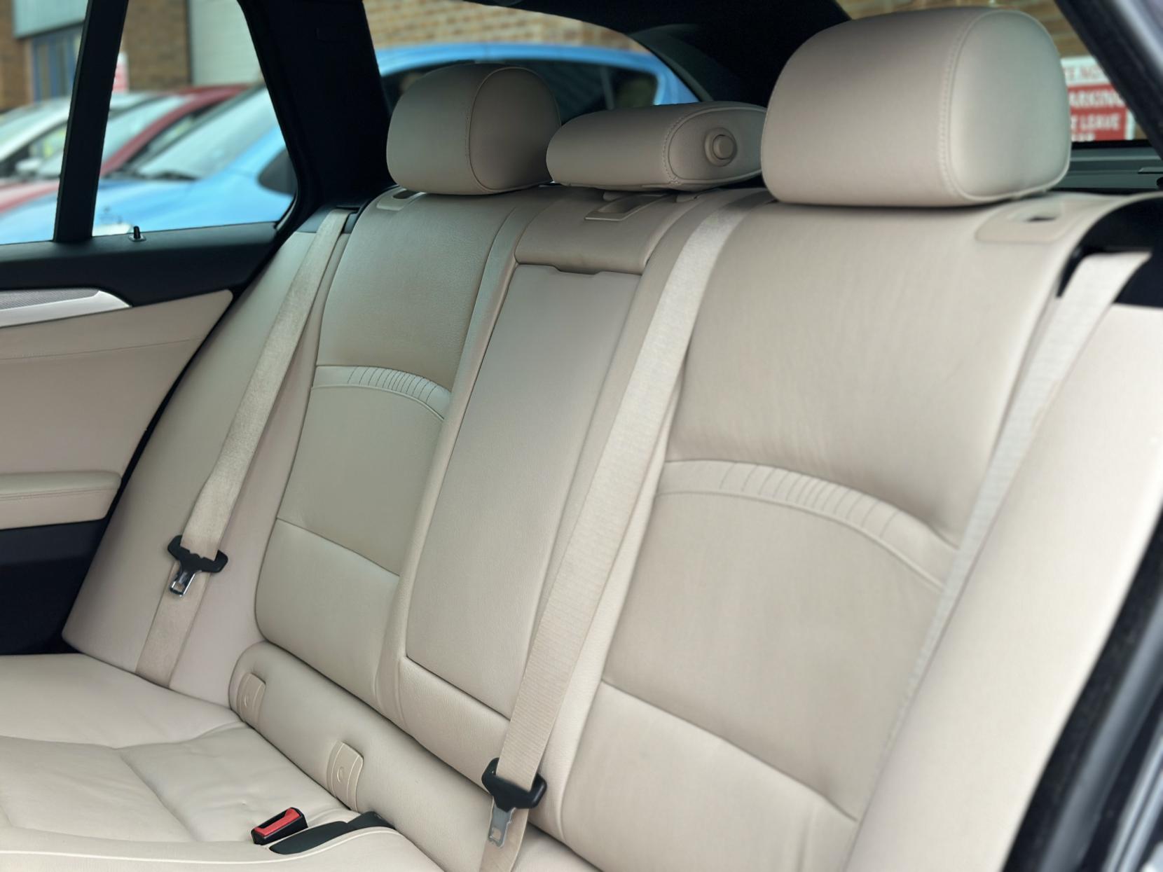 BMW 5 Series 2.0 520d M Sport Touring 5dr Diesel Auto Euro 6 (s/s) (184 ps)