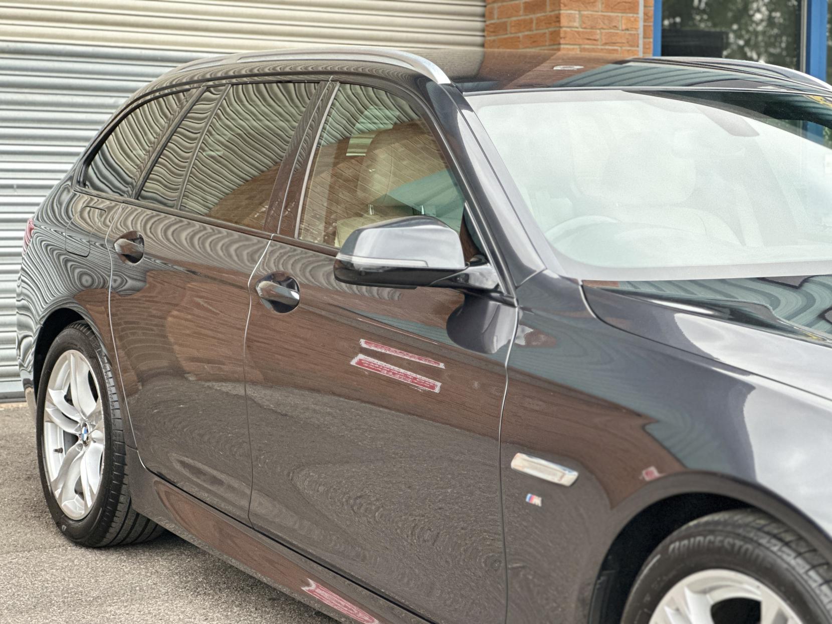 BMW 5 Series 2.0 520d M Sport Touring 5dr Diesel Auto Euro 6 (s/s) (184 ps)