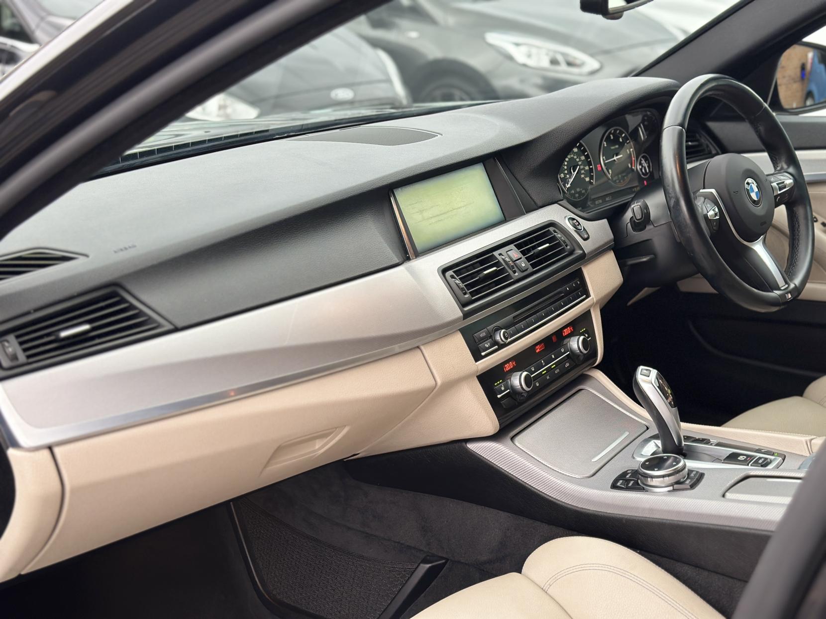 BMW 5 Series 2.0 520d M Sport Touring 5dr Diesel Auto Euro 6 (s/s) (184 ps)