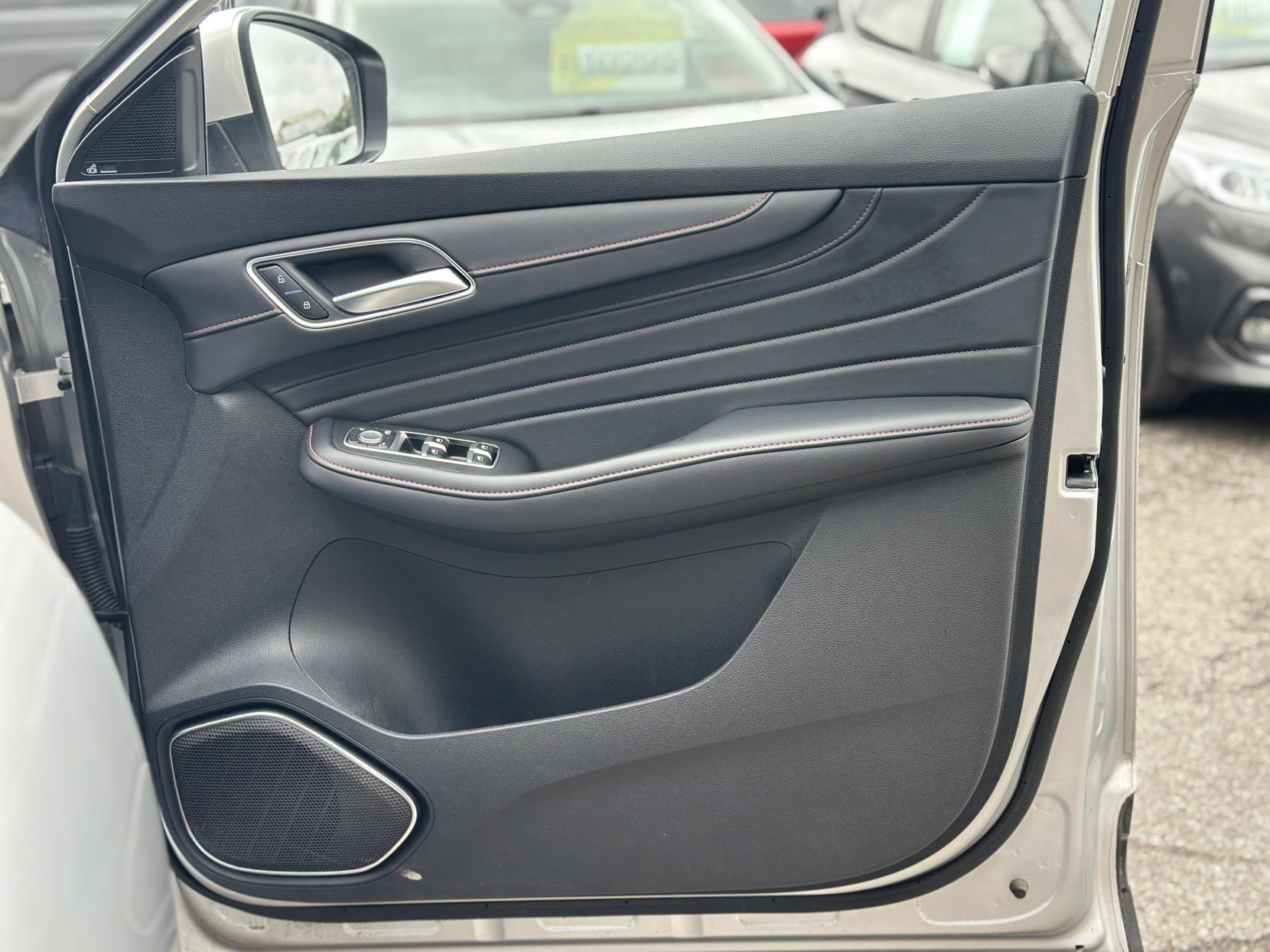 MG MG HS 1.5 T-GDI Exclusive SUV 5dr Petrol DCT Euro 6 (s/s) (162 ps)