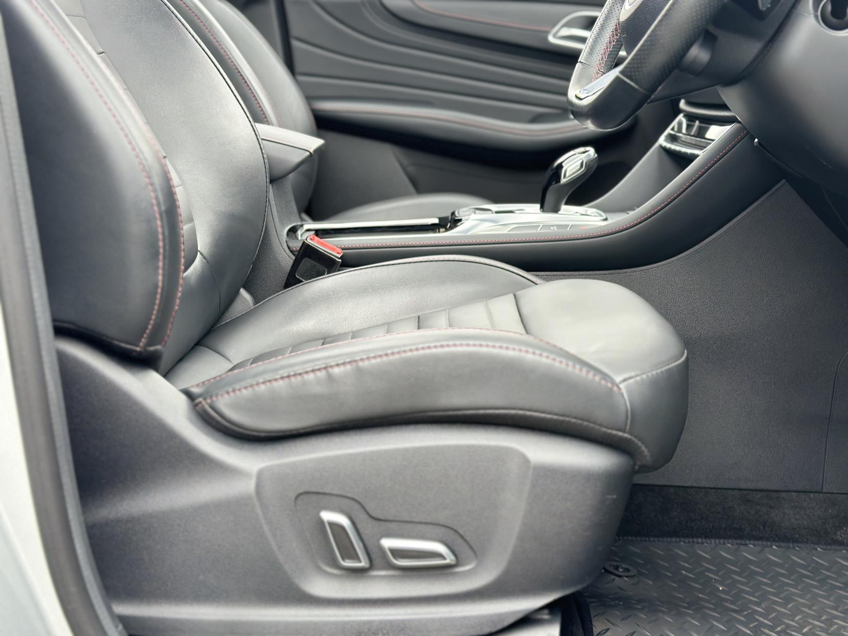 MG MG HS 1.5 T-GDI Exclusive SUV 5dr Petrol DCT Euro 6 (s/s) (162 ps)