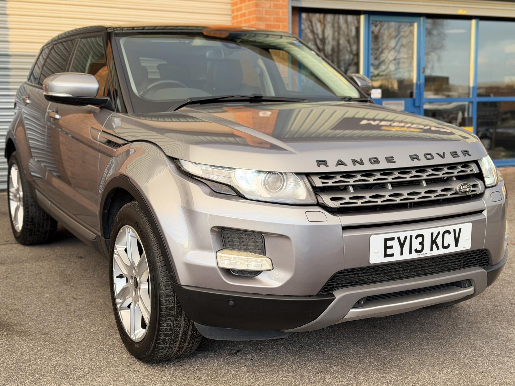 Land Rover Range Rover Evoque 2.2 SD4 Pure SUV 5dr Diesel Auto 4WD Euro 5 (190 ps)