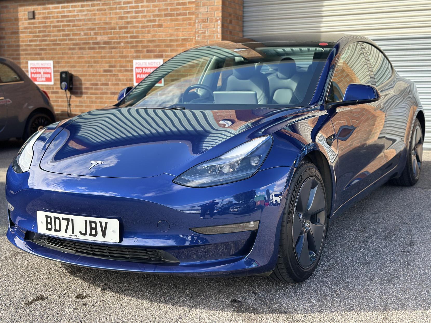 Tesla Model 3 (Dual Motor) Long Range Saloon 4dr Electric Auto 4WDE (346 ps)