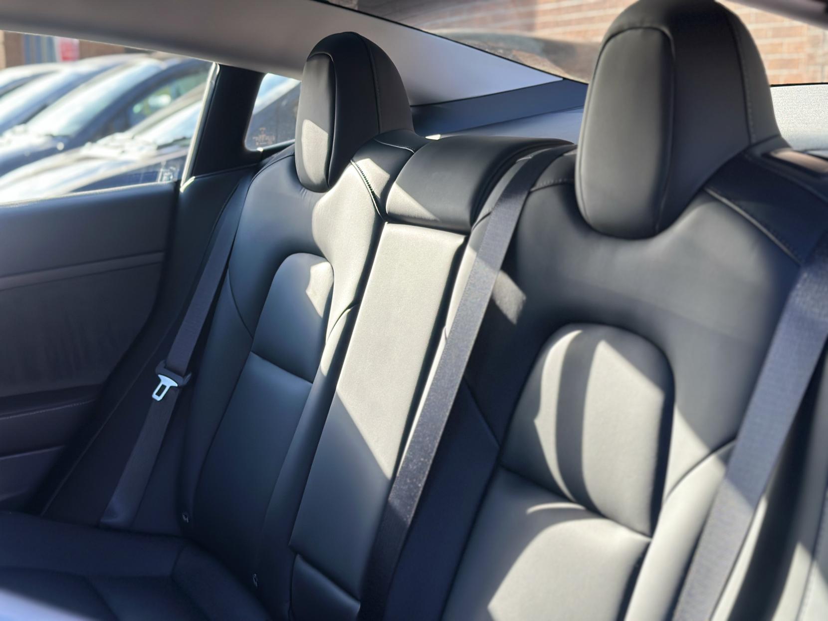 Tesla Model 3 (Dual Motor) Long Range Saloon 4dr Electric Auto 4WDE (346 ps)