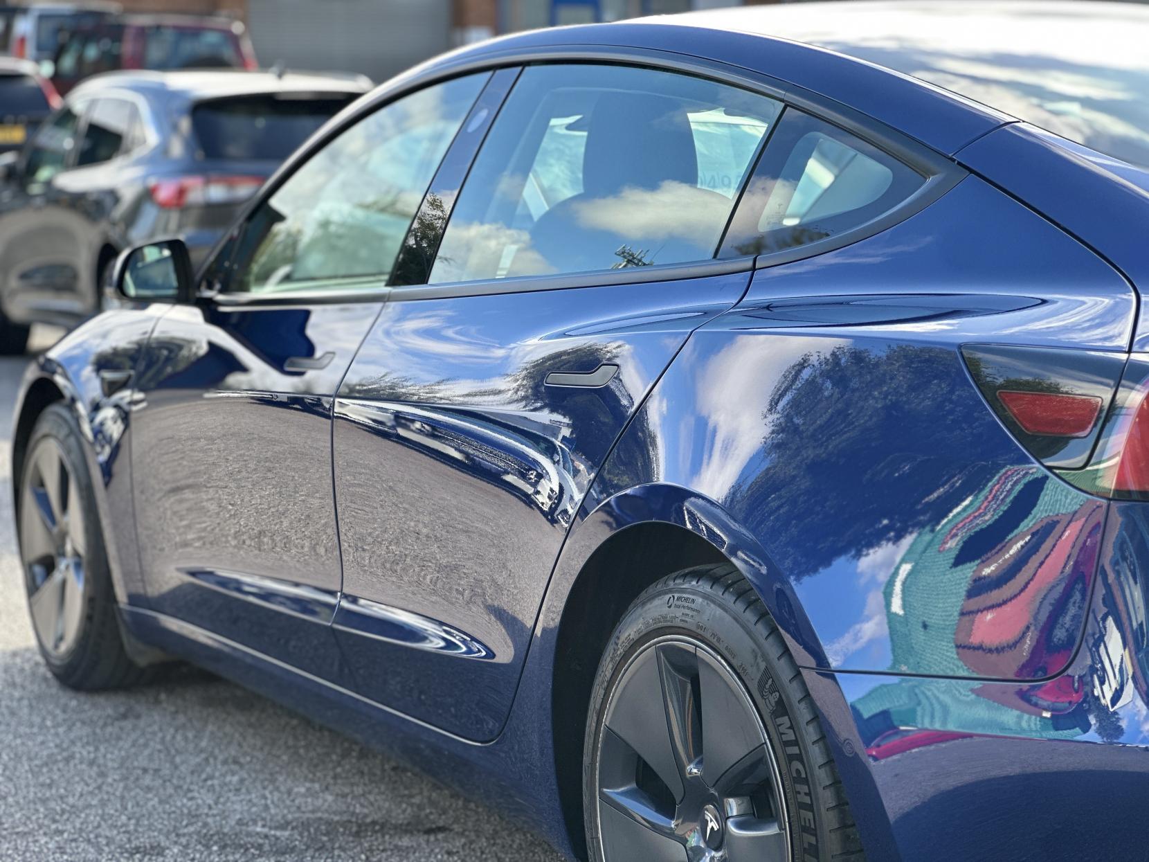 Tesla Model 3 (Dual Motor) Long Range Saloon 4dr Electric Auto 4WDE (346 ps)