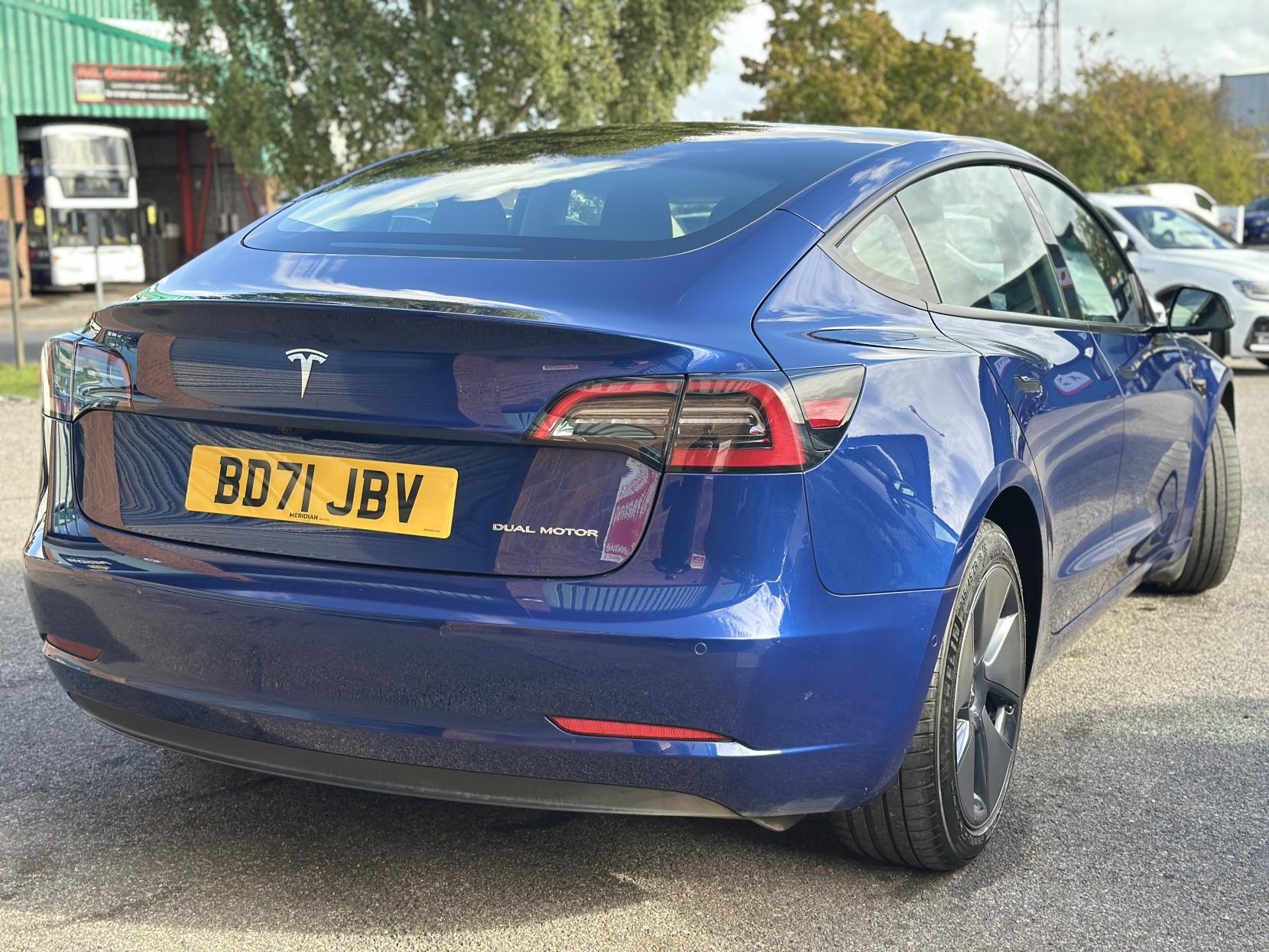 Tesla Model 3 (Dual Motor) Long Range Saloon 4dr Electric Auto 4WDE (346 ps)