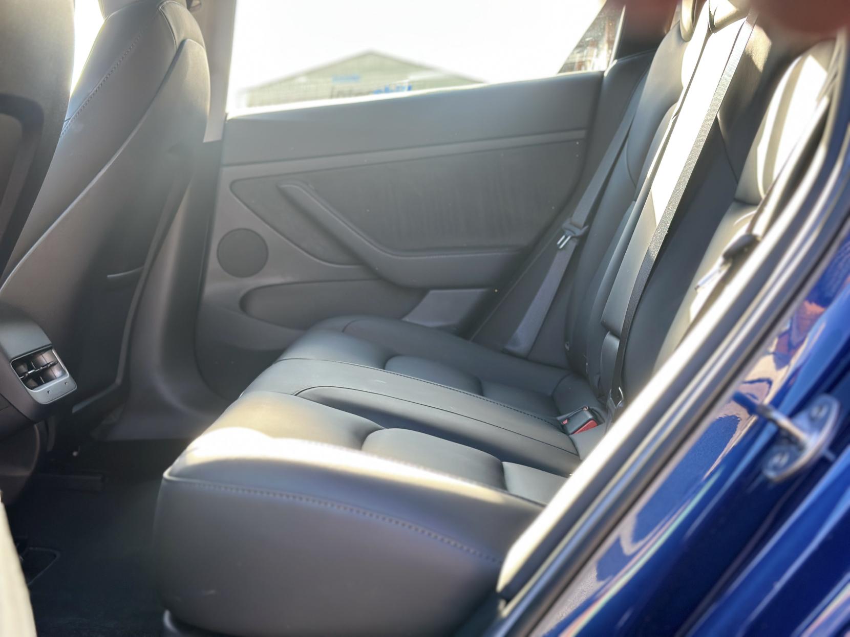 Tesla Model 3 (Dual Motor) Long Range Saloon 4dr Electric Auto 4WDE (346 ps)