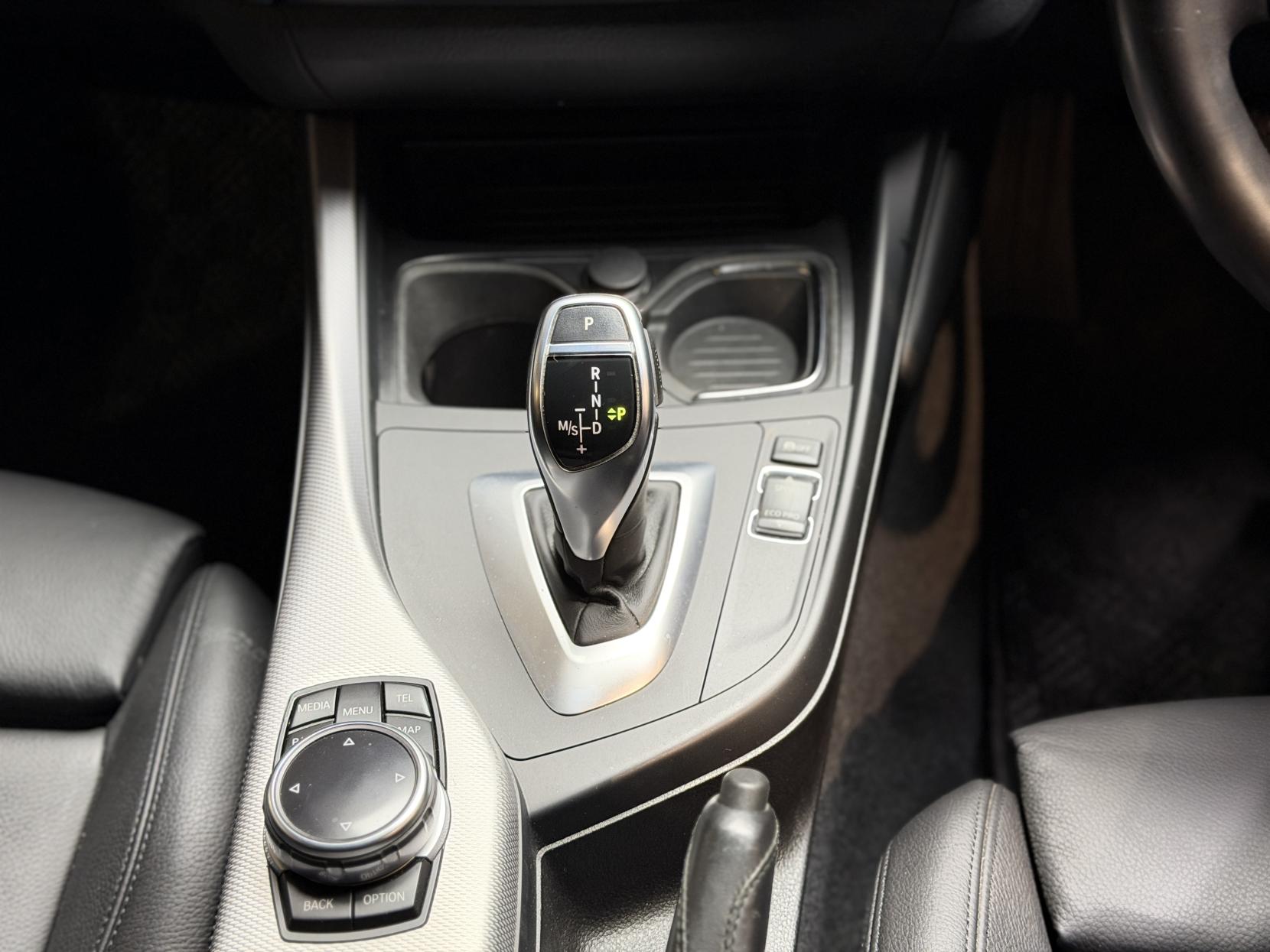 BMW 1 Series 3.0 M135i Hatchback 5dr Petrol Auto Euro 5 (s/s) (320 ps)