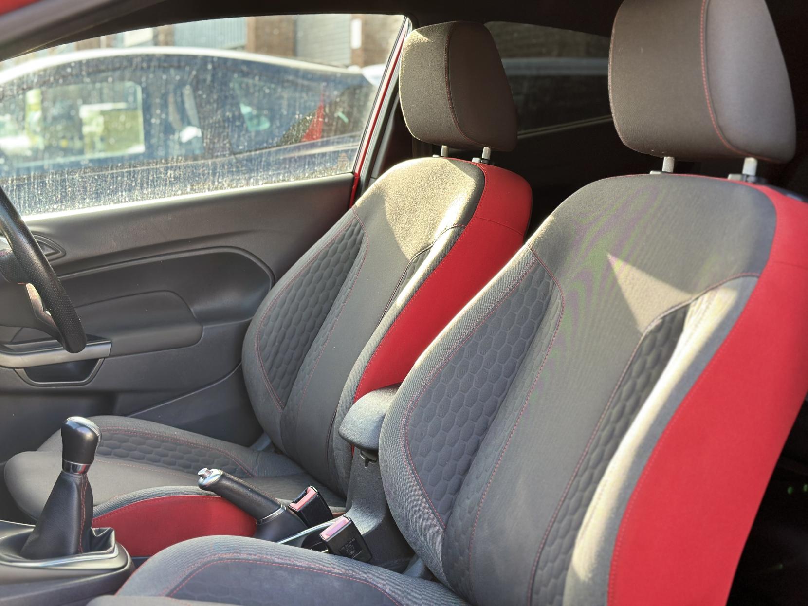 Ford Fiesta 1.0T EcoBoost ST-Line Hatchback 3dr Petrol Manual Euro 6 (s/s) (140 ps)