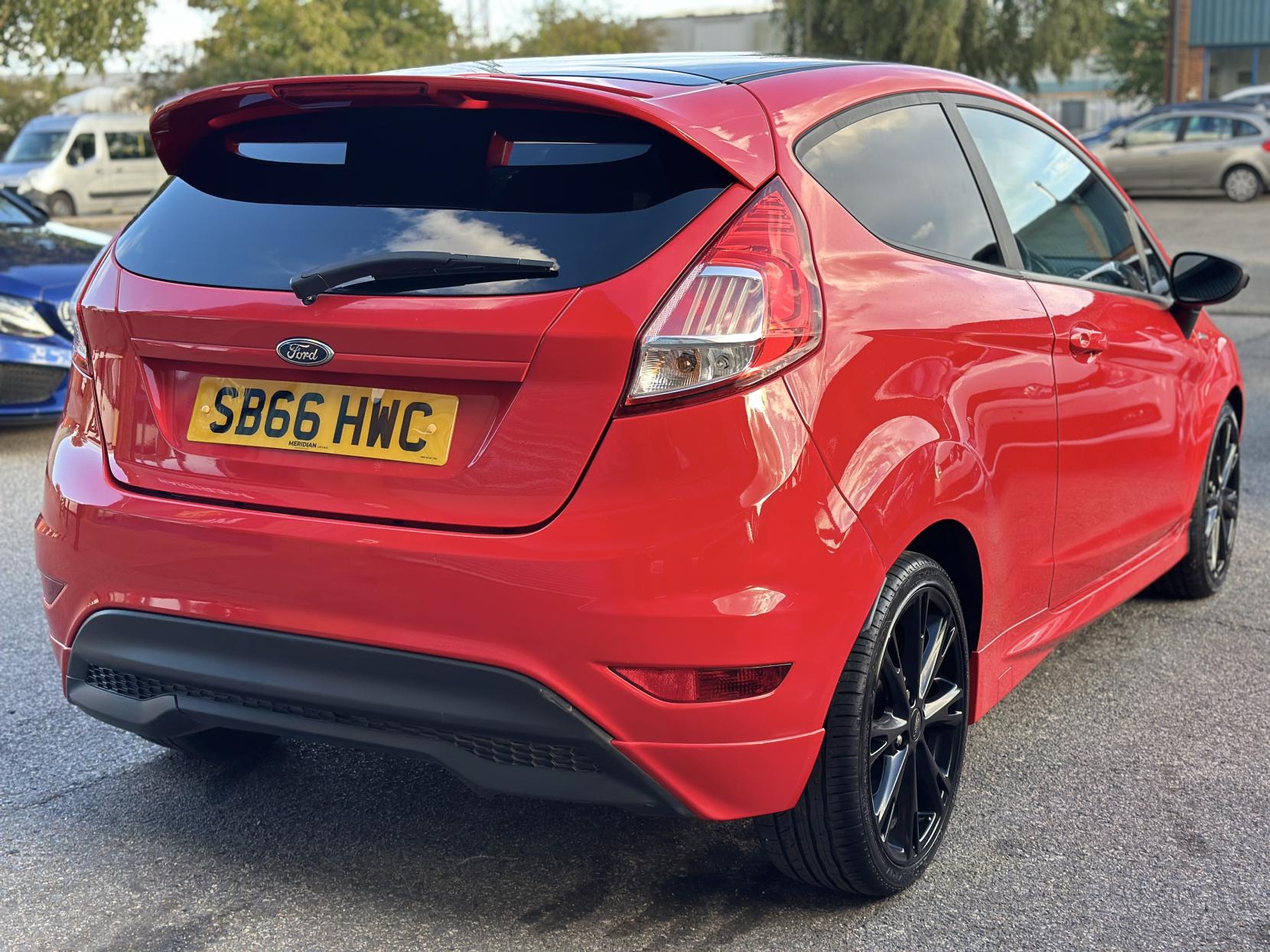 Ford Fiesta 1.0T EcoBoost ST-Line Hatchback 3dr Petrol Manual Euro 6 (s/s) (140 ps)
