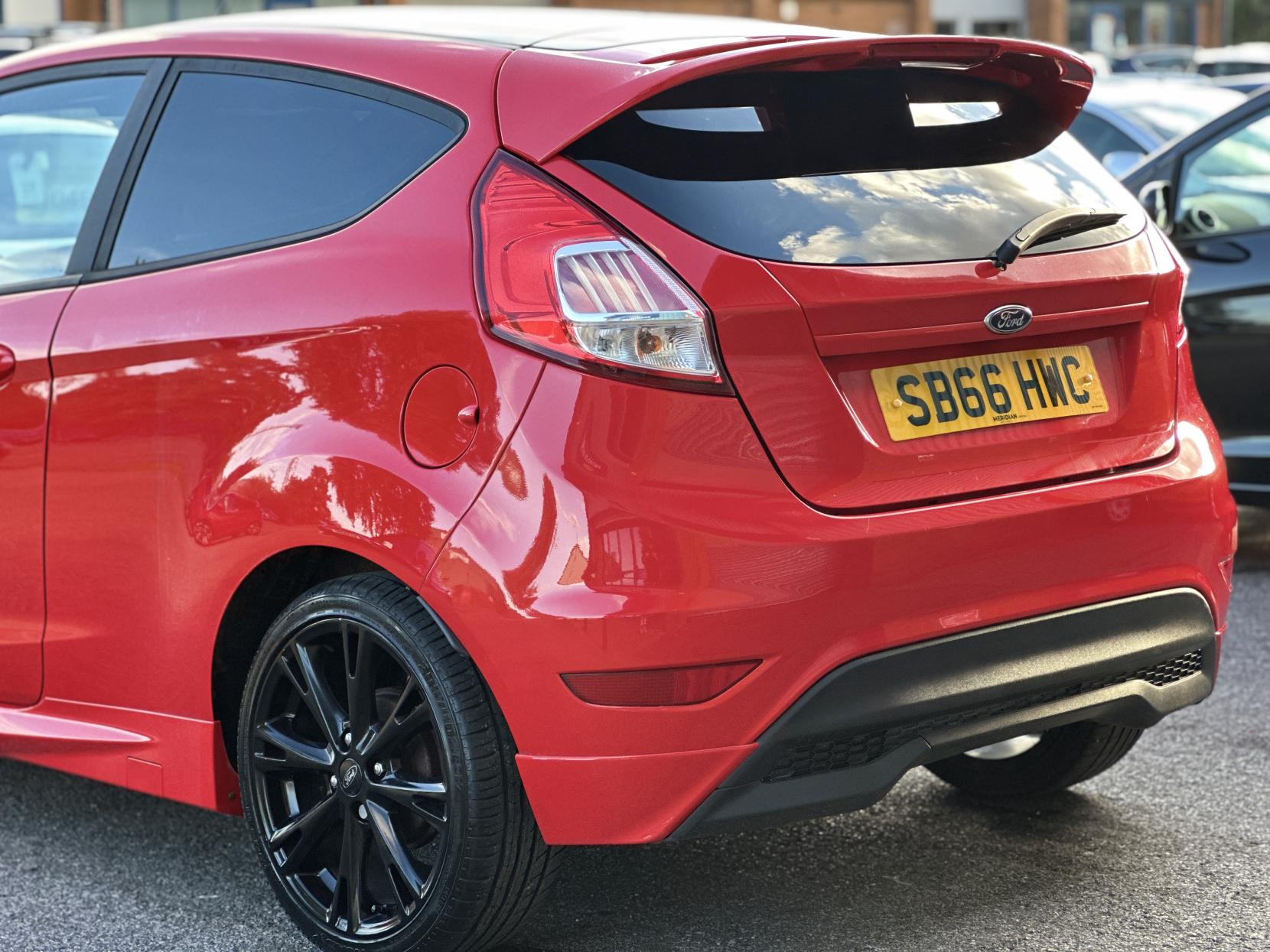 Ford Fiesta 1.0T EcoBoost ST-Line Hatchback 3dr Petrol Manual Euro 6 (s/s) (140 ps)