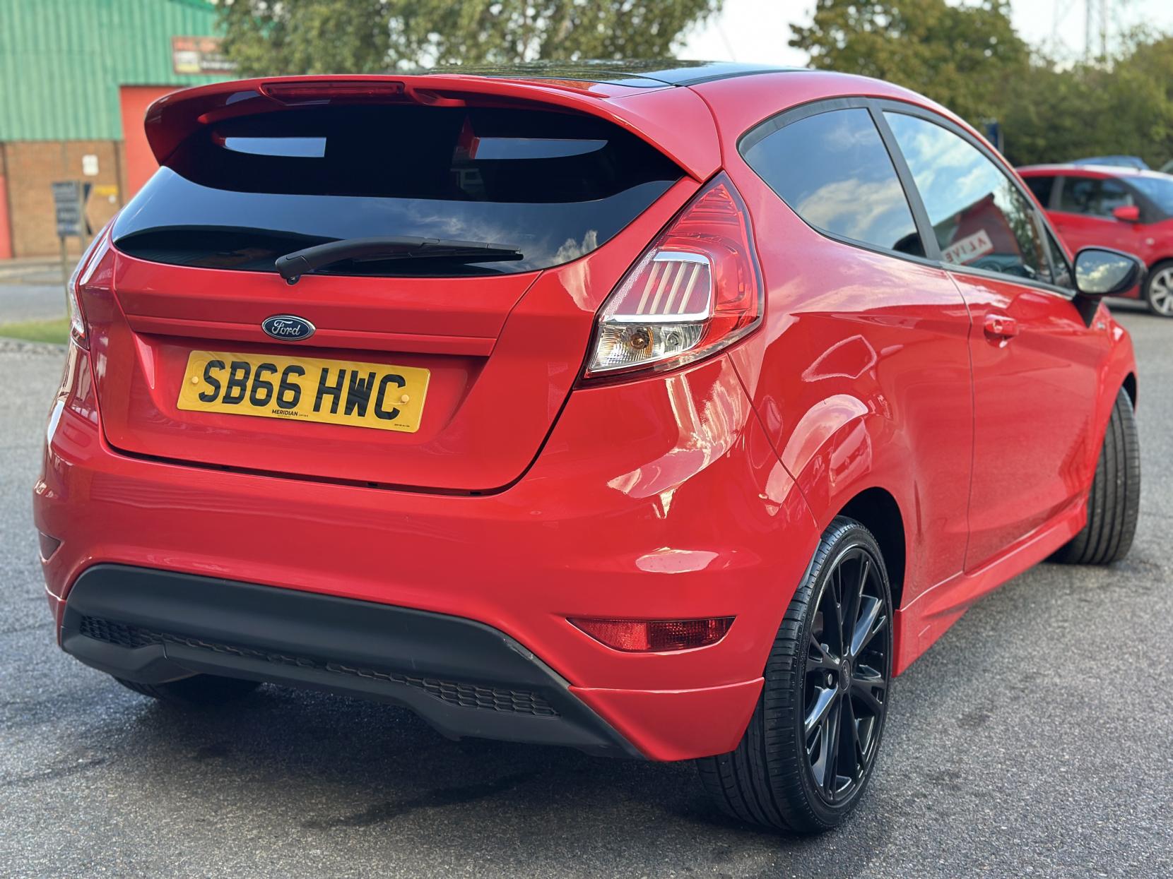 Ford Fiesta 1.0T EcoBoost ST-Line Hatchback 3dr Petrol Manual Euro 6 (s/s) (140 ps)