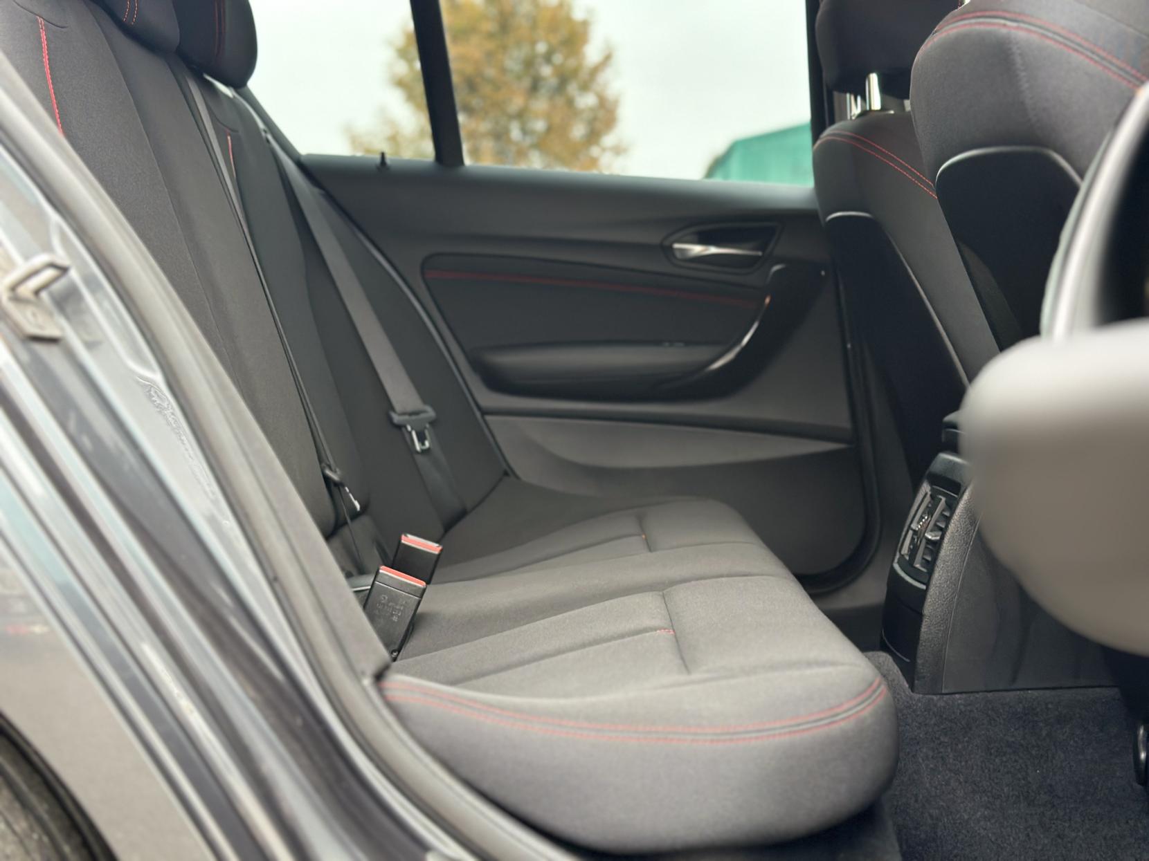 BMW 1 Series 1.6 116i Sport Hatchback 5dr Petrol Auto Euro 5 (s/s) (136 ps)