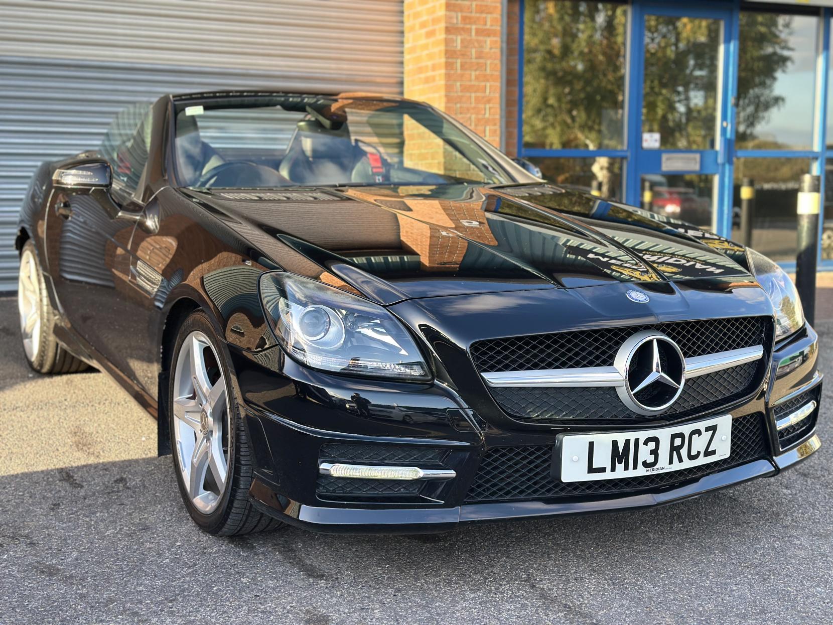 Mercedes-Benz SLK 2.1 SLK250 CDI BlueEfficiency AMG Sport Convertible 2dr Diesel G-Tronic+ Euro 5 (s/s) (204 ps)