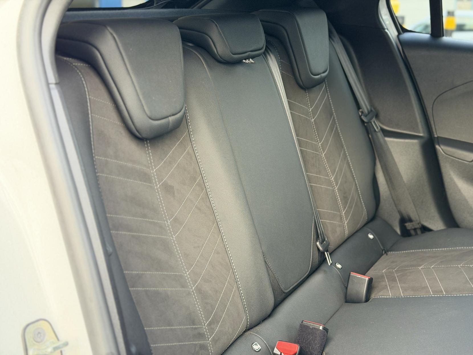 Vauxhall Corsa Electric 50kWh Ultimate Hatchback 5dr Electric Auto (136 ps)