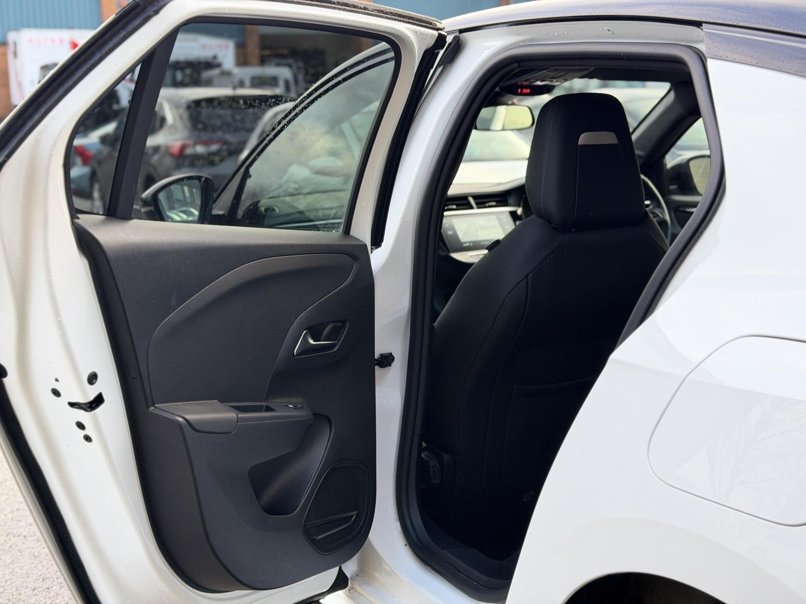 Vauxhall Corsa Electric 50kWh Ultimate Hatchback 5dr Electric Auto (136 ps)