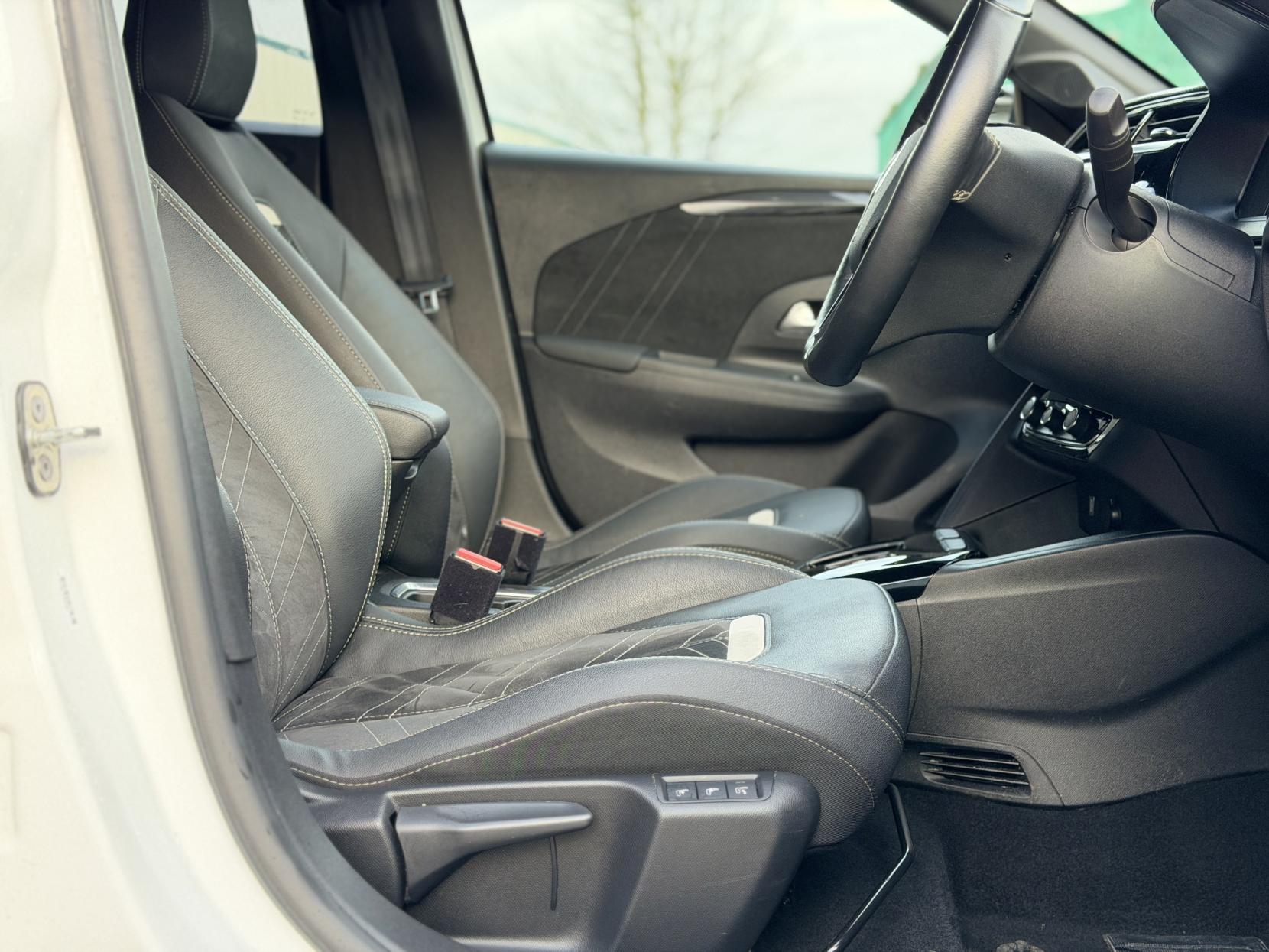 Vauxhall Corsa Electric 50kWh Ultimate Hatchback 5dr Electric Auto (136 ps)