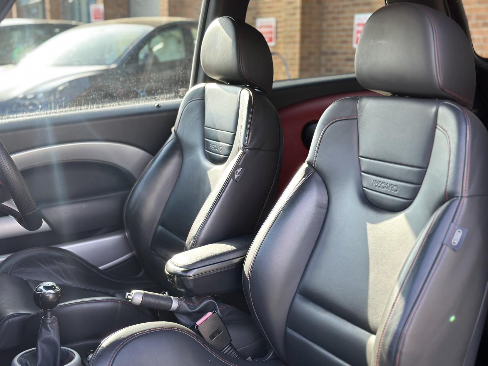 MINI Hatch 1.6 John Cooper Works GP Hatchback 3dr Petrol Manual Euro 4 (218 bhp)