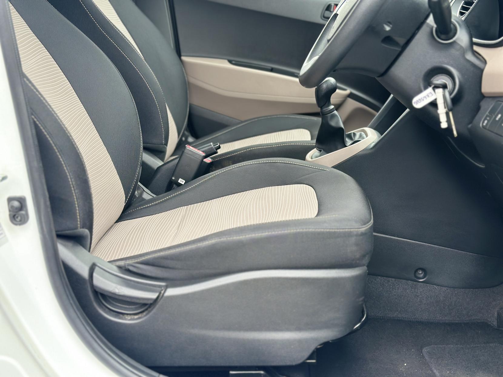 Hyundai i10 1.0 S Air Hatchback 5dr Petrol Manual Euro 6 (66 ps)