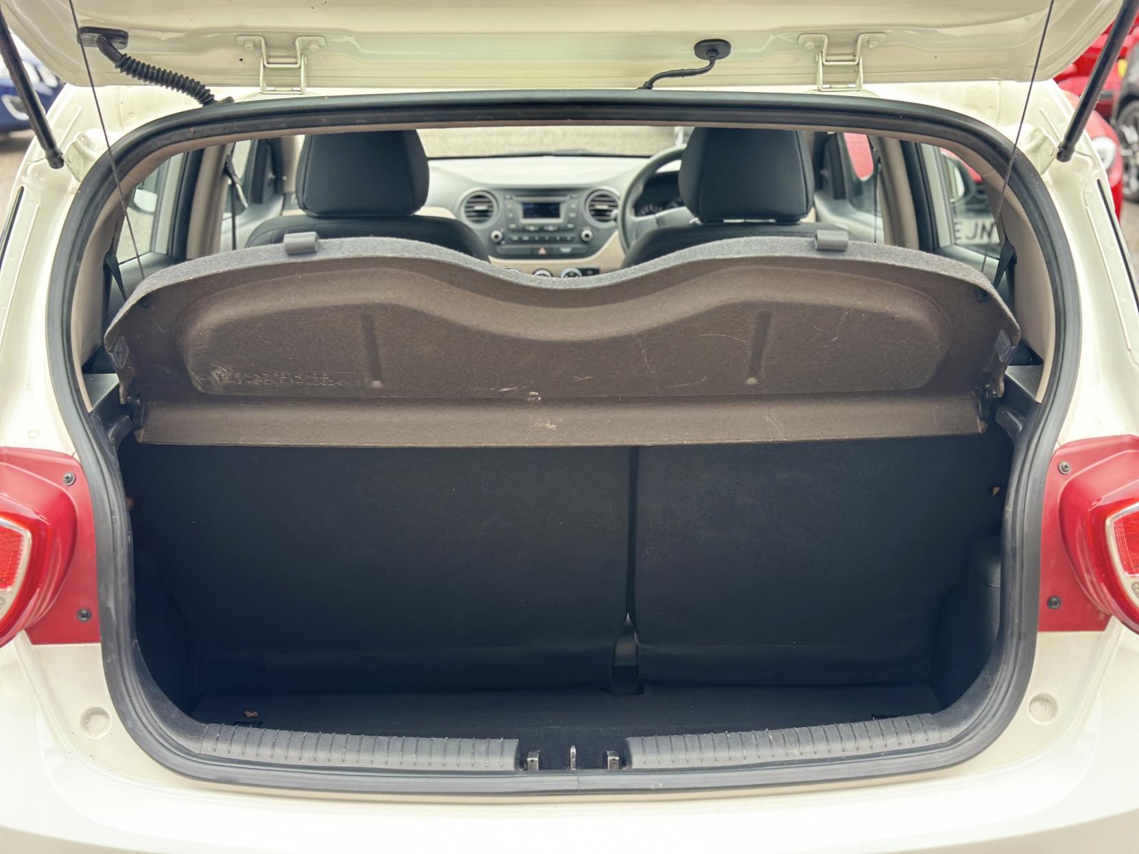 Hyundai i10 1.0 S Air Hatchback 5dr Petrol Manual Euro 6 (66 ps)