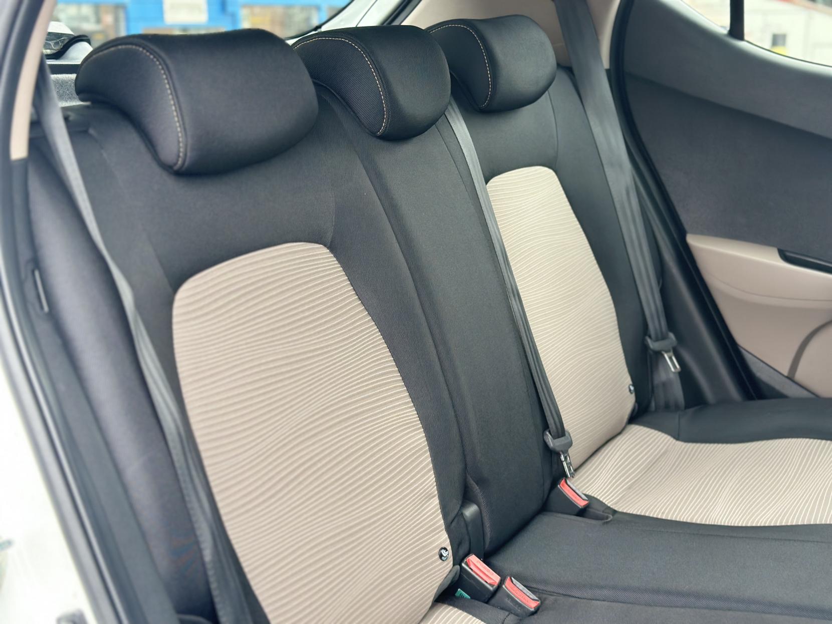 Hyundai i10 1.0 S Air Hatchback 5dr Petrol Manual Euro 6 (66 ps)