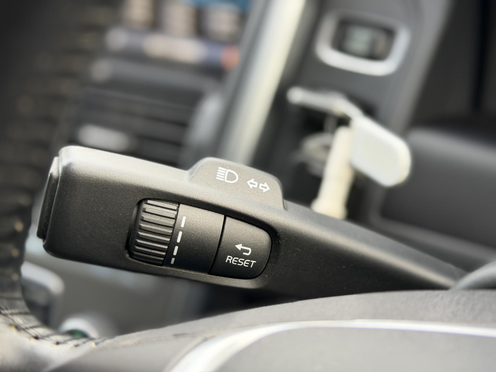 Volvo XC60 2.0 T5 SE Lux Nav SUV 5dr Petrol Auto Euro 6 (s/s) (245 ps)