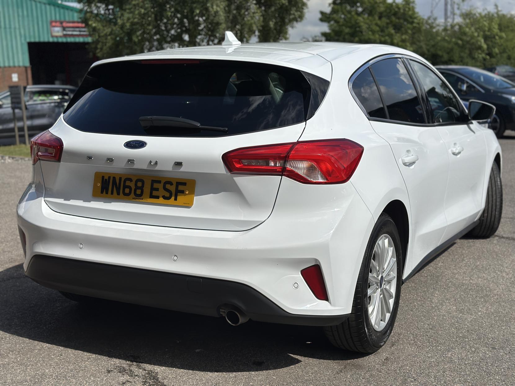 Ford Focus 1.0T EcoBoost Titanium Hatchback 5dr Petrol Manual Euro 6 (s/s) (125 ps)