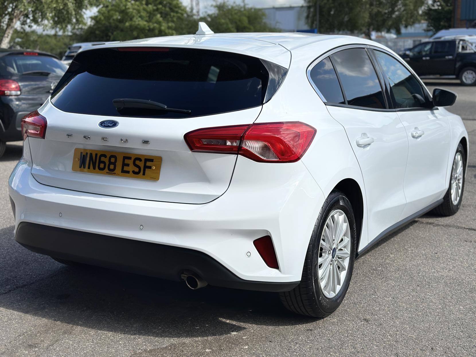 Ford Focus 1.0T EcoBoost Titanium Hatchback 5dr Petrol Manual Euro 6 (s/s) (125 ps)