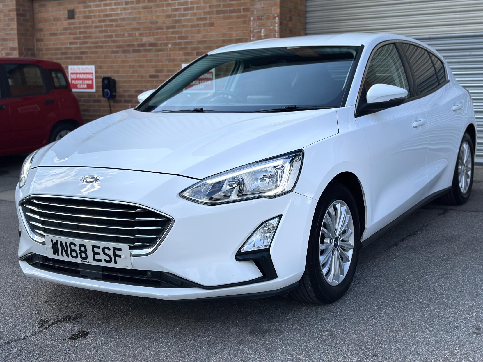 Ford Focus 1.0T EcoBoost Titanium Hatchback 5dr Petrol Manual Euro 6 (s/s) (125 ps)