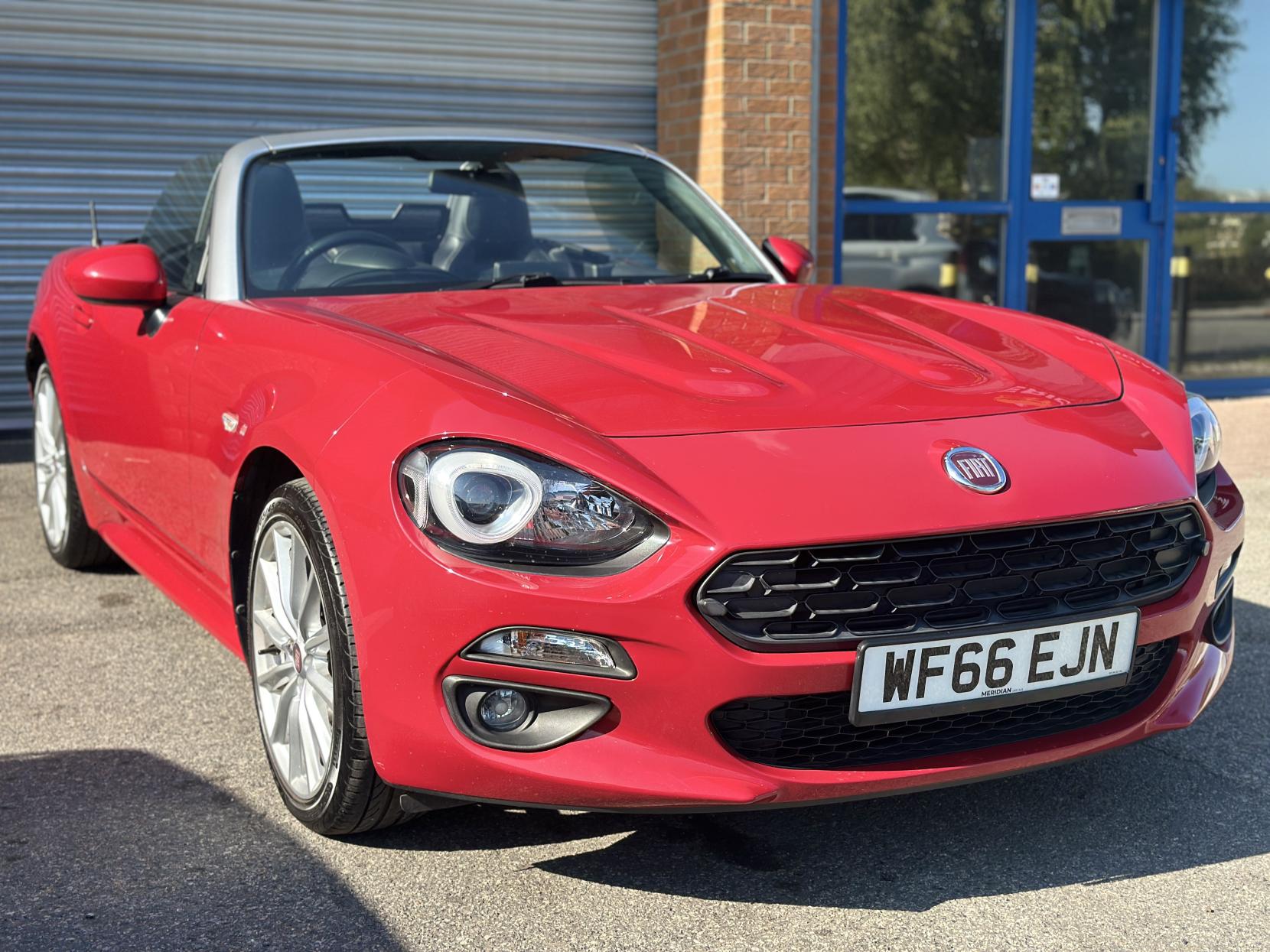 Fiat 124 Spider 1.4 MultiAir Lusso Convertible 2dr Petrol Euro 6 (140 ps)