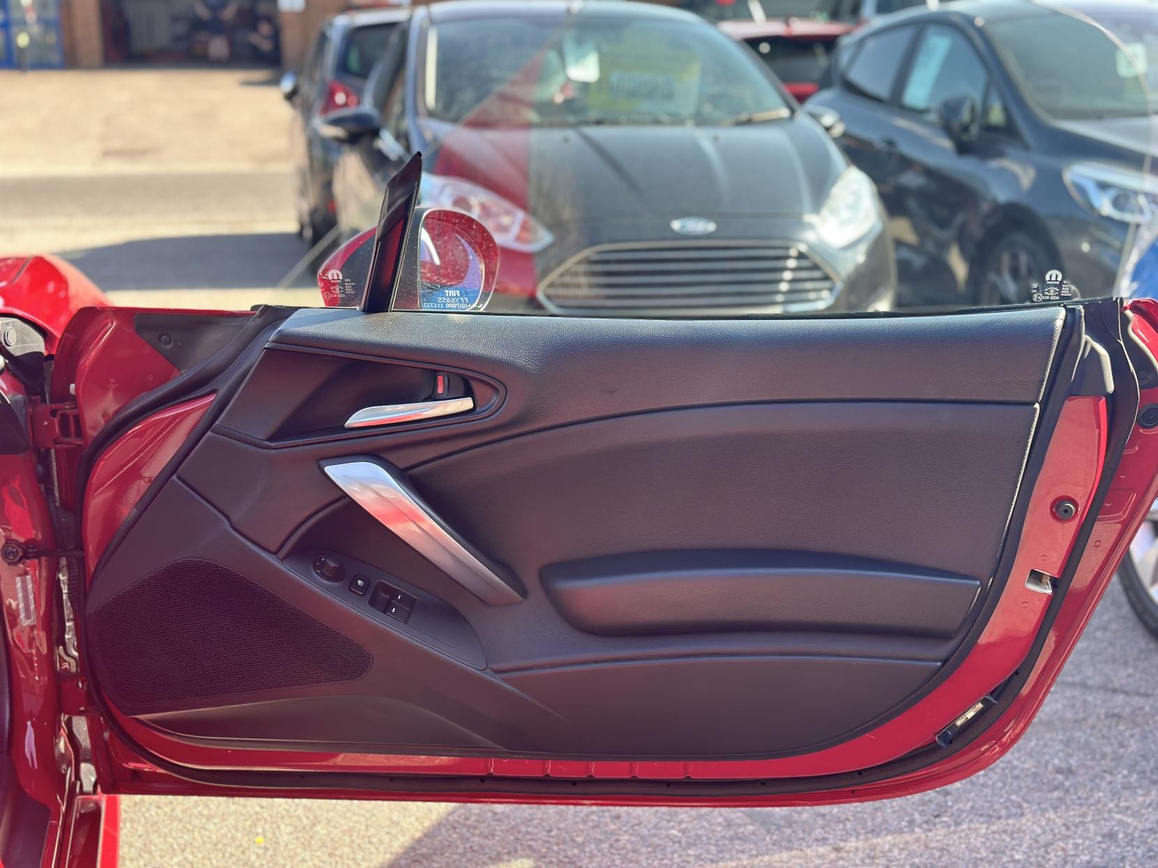 Fiat 124 Spider 1.4 MultiAir Lusso Convertible 2dr Petrol Euro 6 (140 ps)