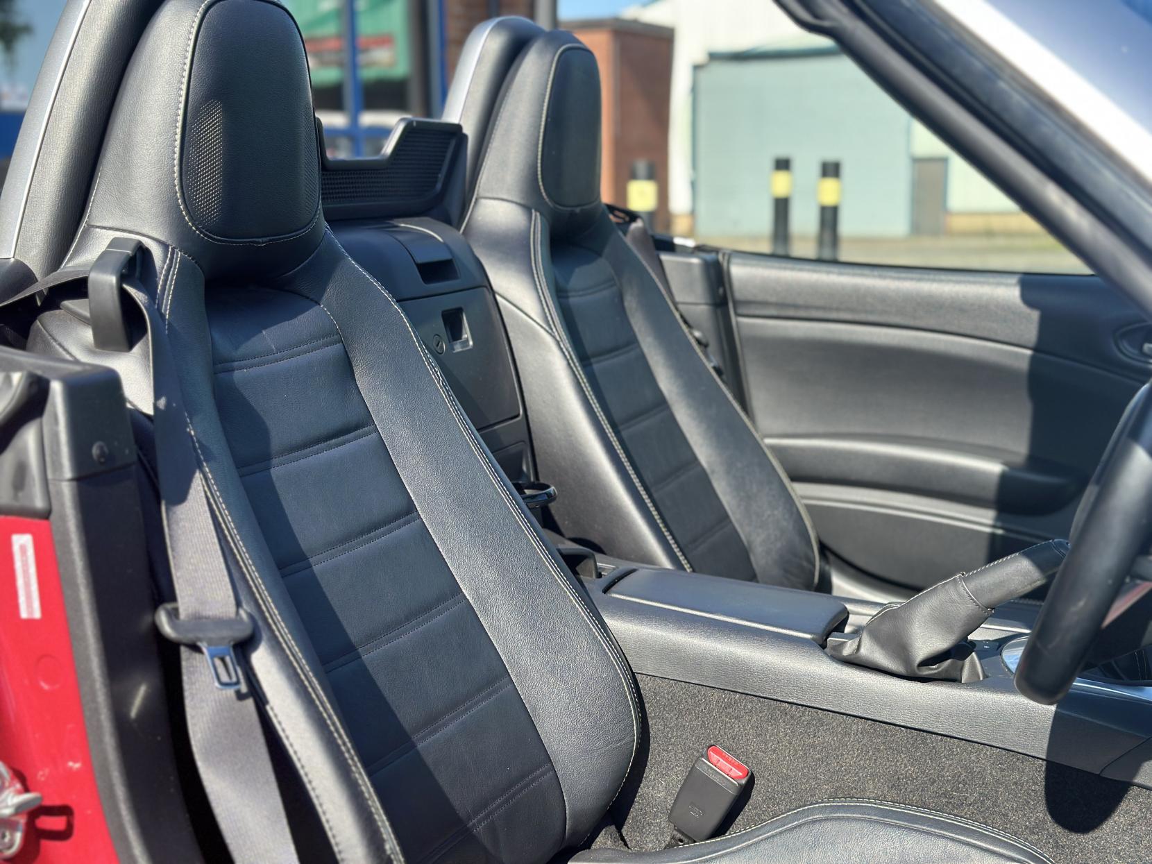 Fiat 124 Spider 1.4 MultiAir Lusso Convertible 2dr Petrol Euro 6 (140 ps)